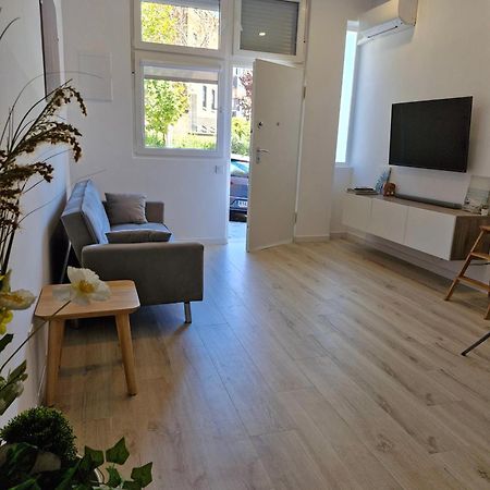 Moderno Estudio En Alcobendas Exterior photo