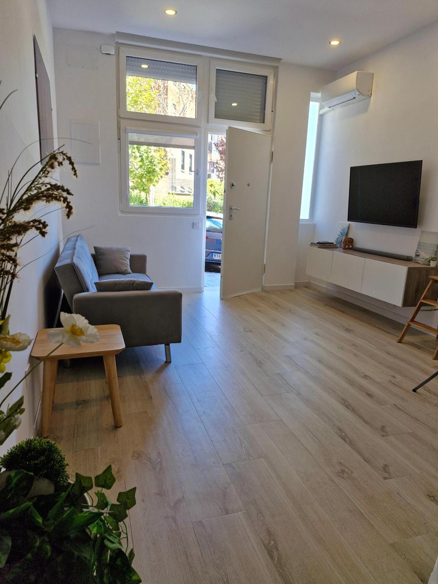 Moderno Estudio En Alcobendas Exterior photo